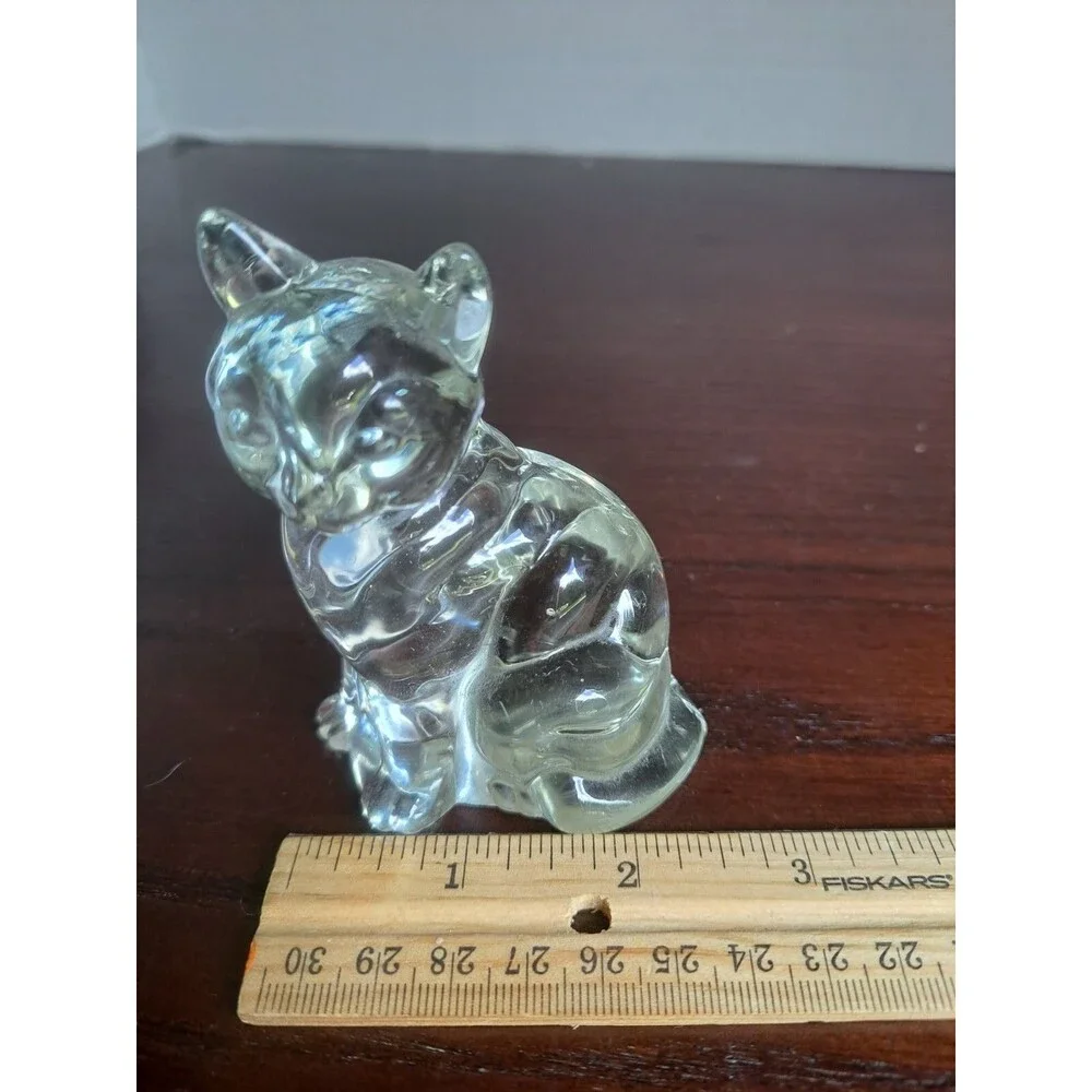 Fenton Like Crystal Cat